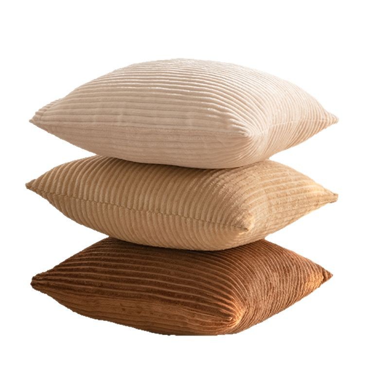 What Color Throw Pillows for Grey Couch: The Ultimate Styling Guide(图2)