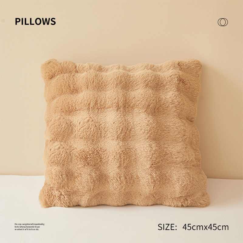 The Ultimate Guide to Decorating with Sofa Throw Pillows(图1)